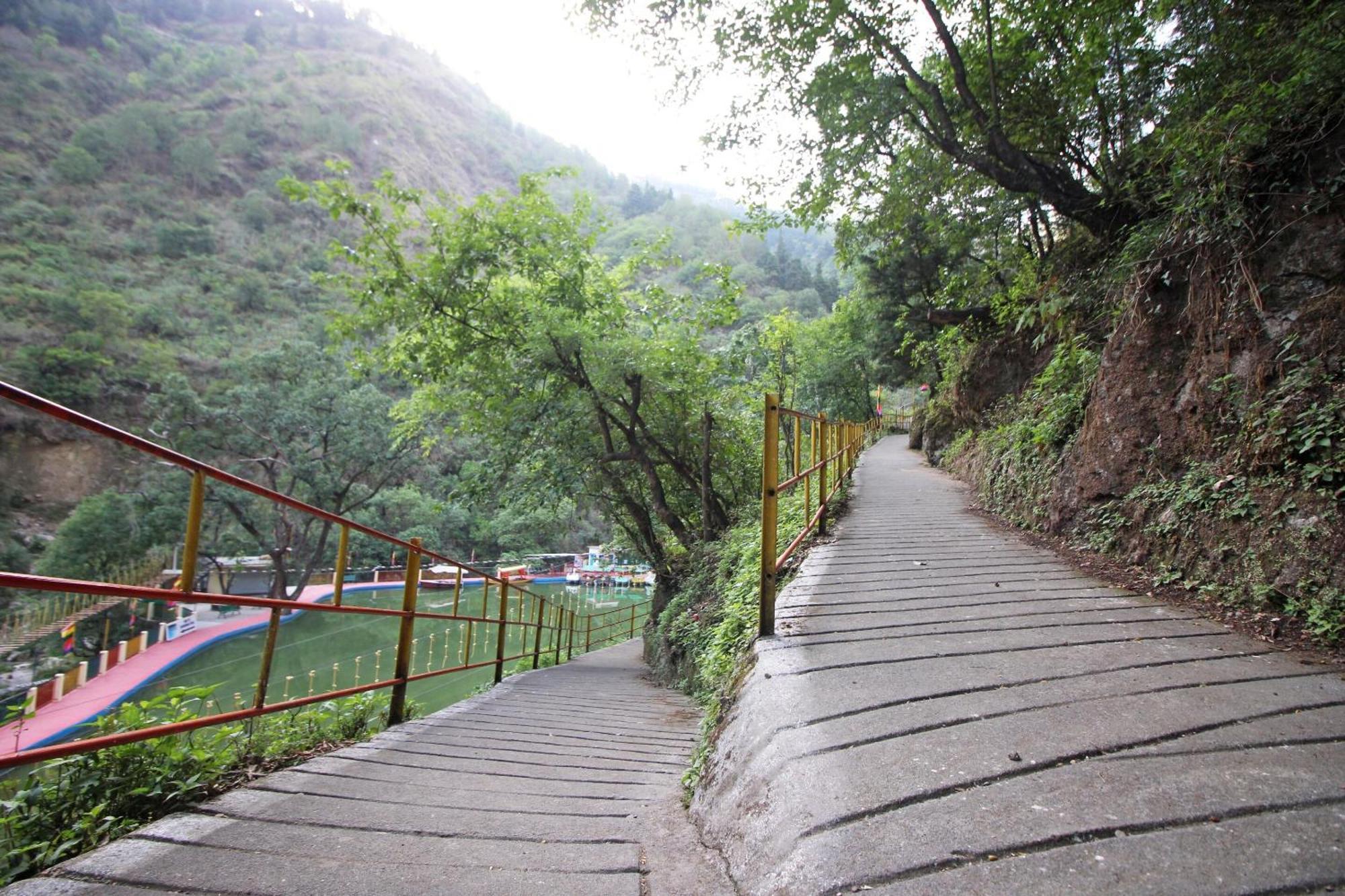 Hotel O Kempty Lake Adventure Resort Masuri Exterior foto